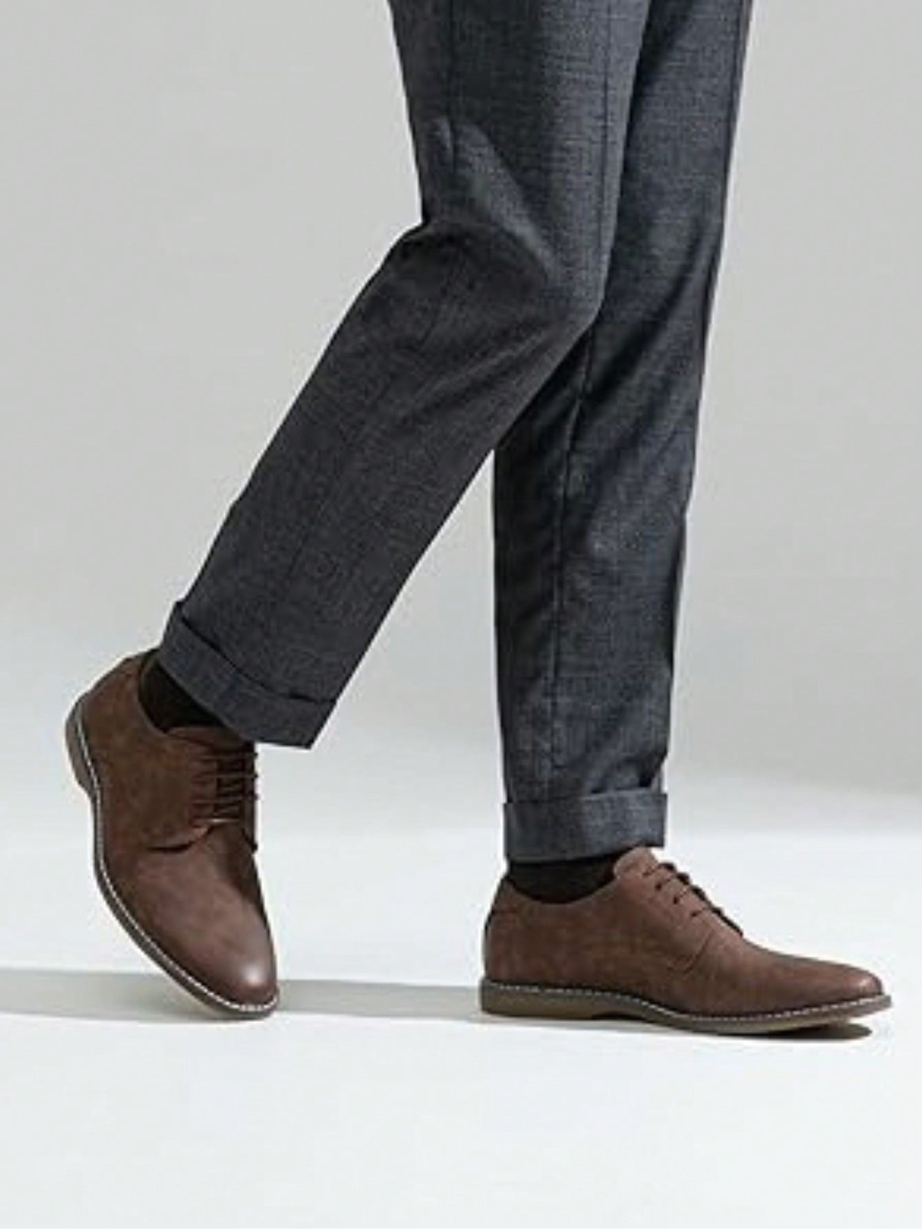 أحذية رجالية كاجوال مصنوعة من  - مراجعة Men'S Shoes Smart وسعره